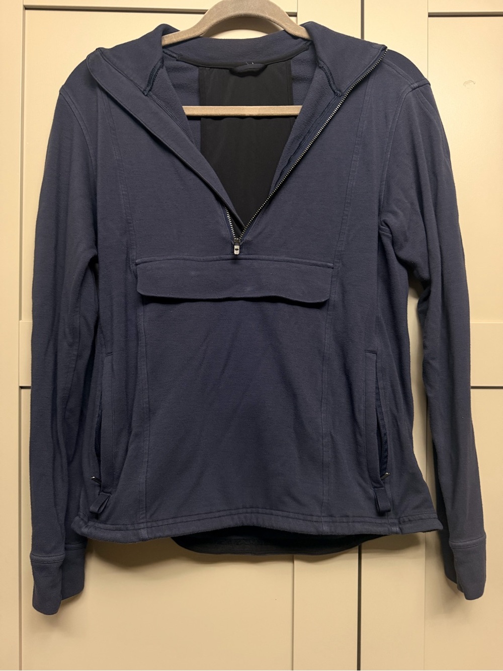 RUNNERS! Special Edition Lululemon Customized Running Jacket size 4